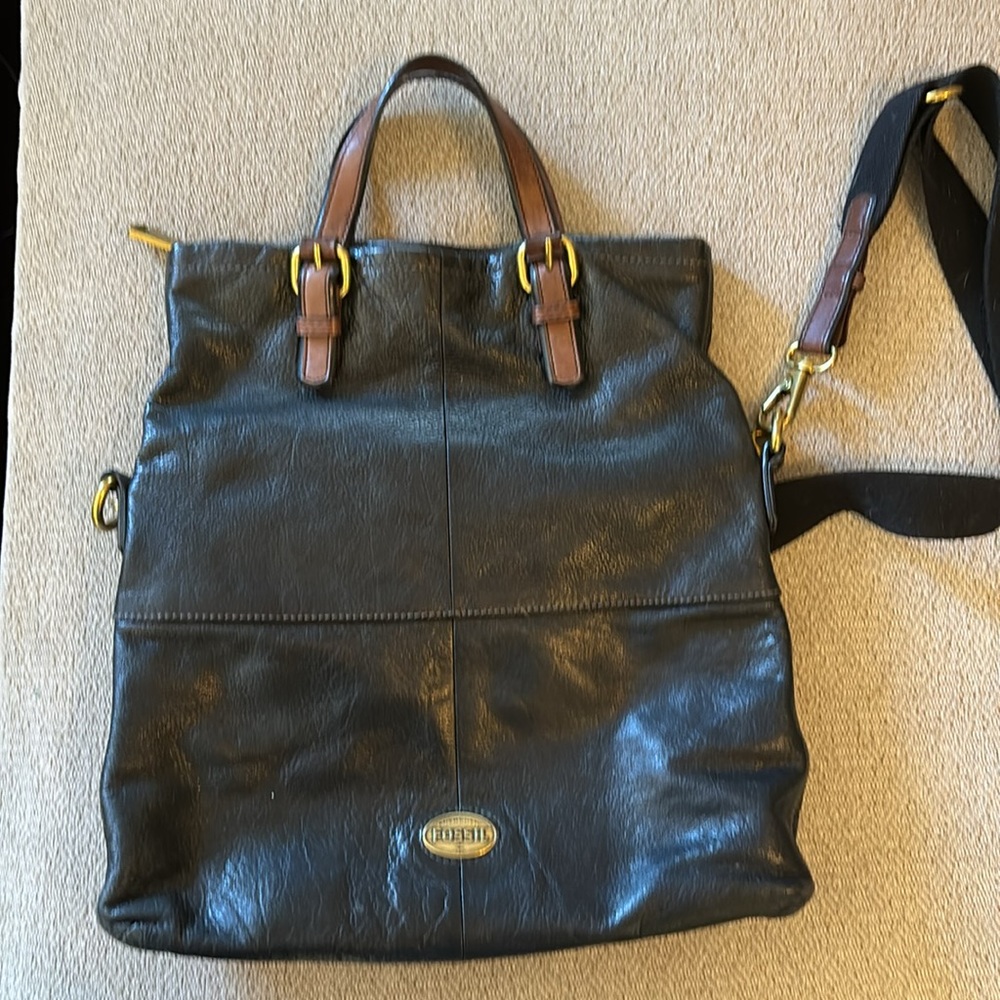 Fossil black leather two way messenger top handle bag beautiful - Picture 6 of 10